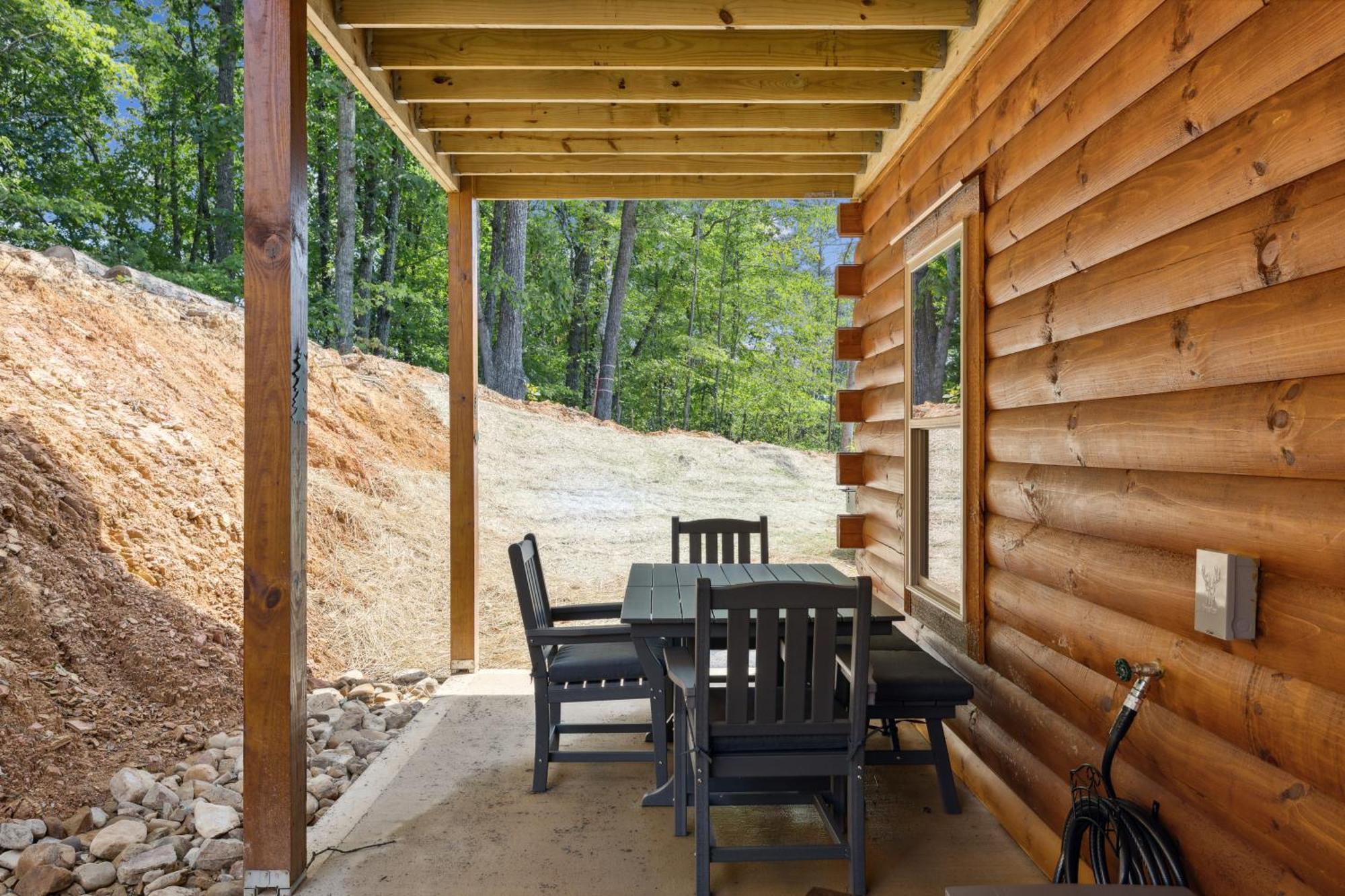 The 3 Bears Is A Newly Built 3 Bedroom Cabin Only 3 Minutes From The Parkway! Pigeon Forge Exterior photo
