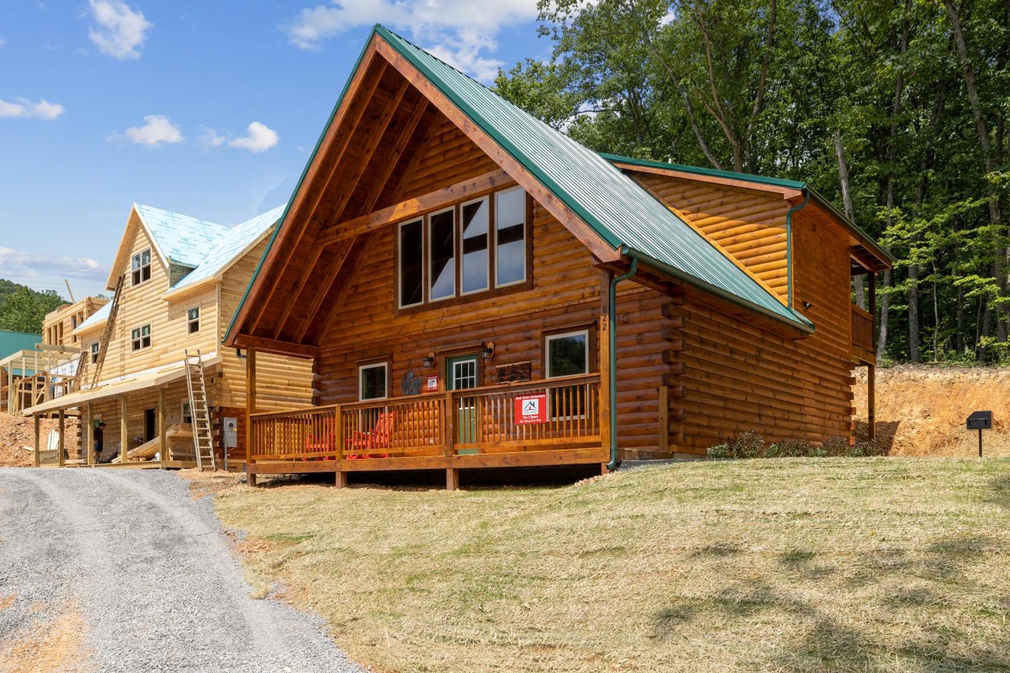The 3 Bears Is A Newly Built 3 Bedroom Cabin Only 3 Minutes From The Parkway! Pigeon Forge Exterior photo