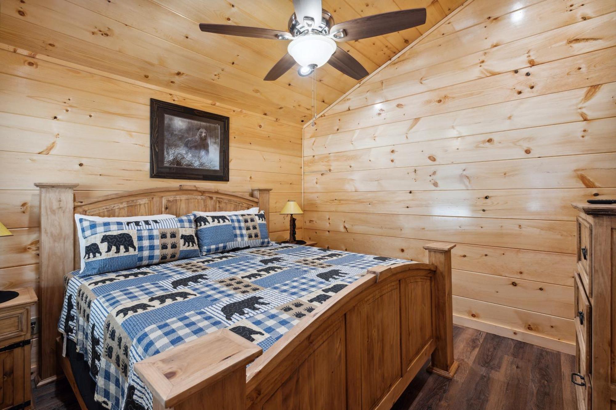 The 3 Bears Is A Newly Built 3 Bedroom Cabin Only 3 Minutes From The Parkway! Pigeon Forge Exterior photo